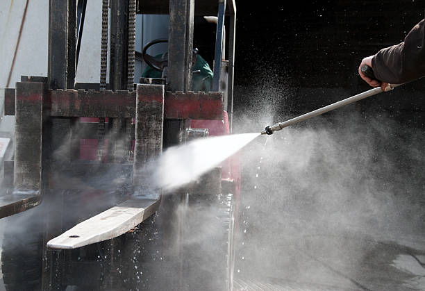 Best Driveway Pressure Washing  in Lake Carmel, NY